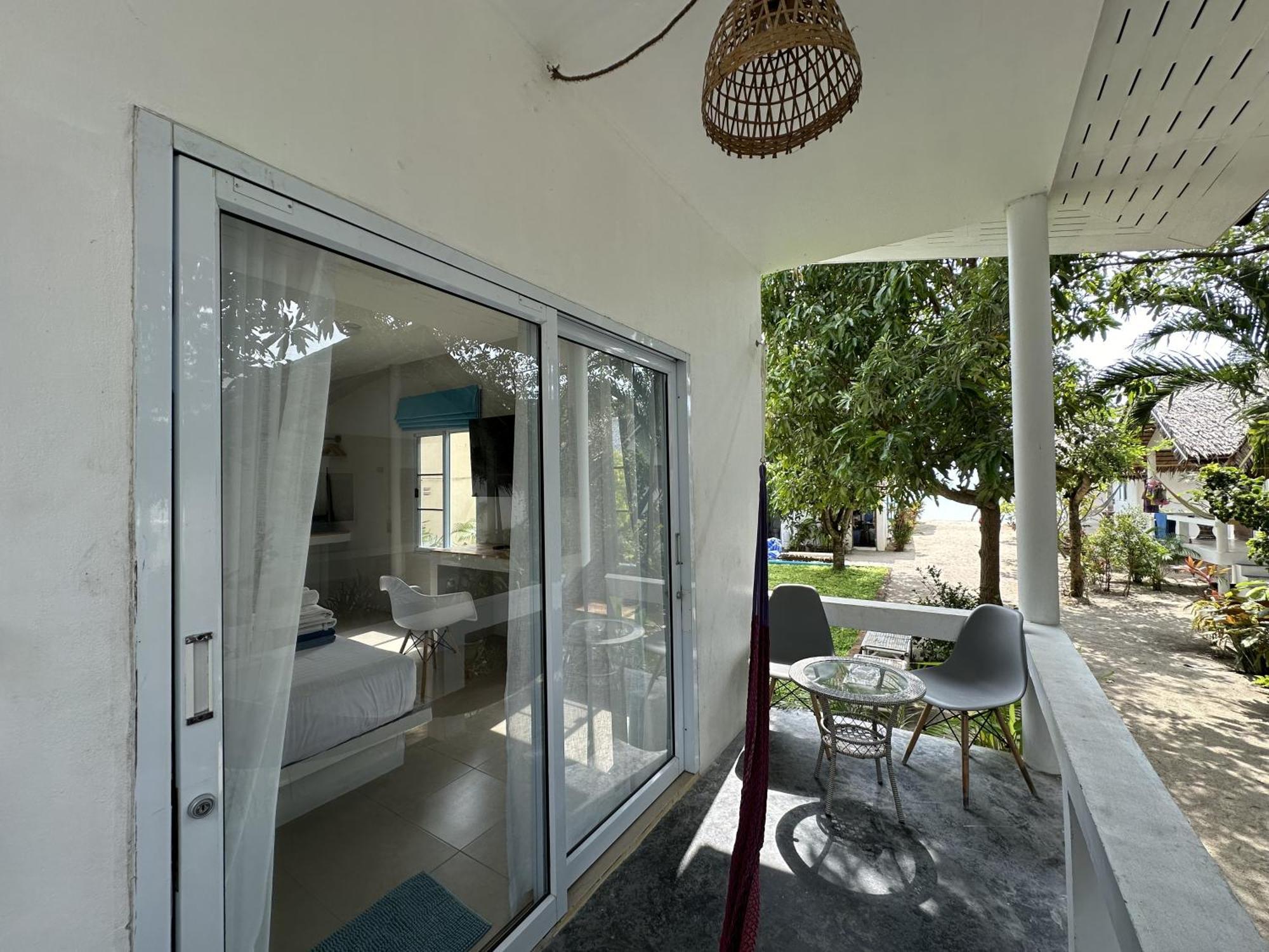 Sand Terrace Beach Bungalows Baan Tai Phòng bức ảnh