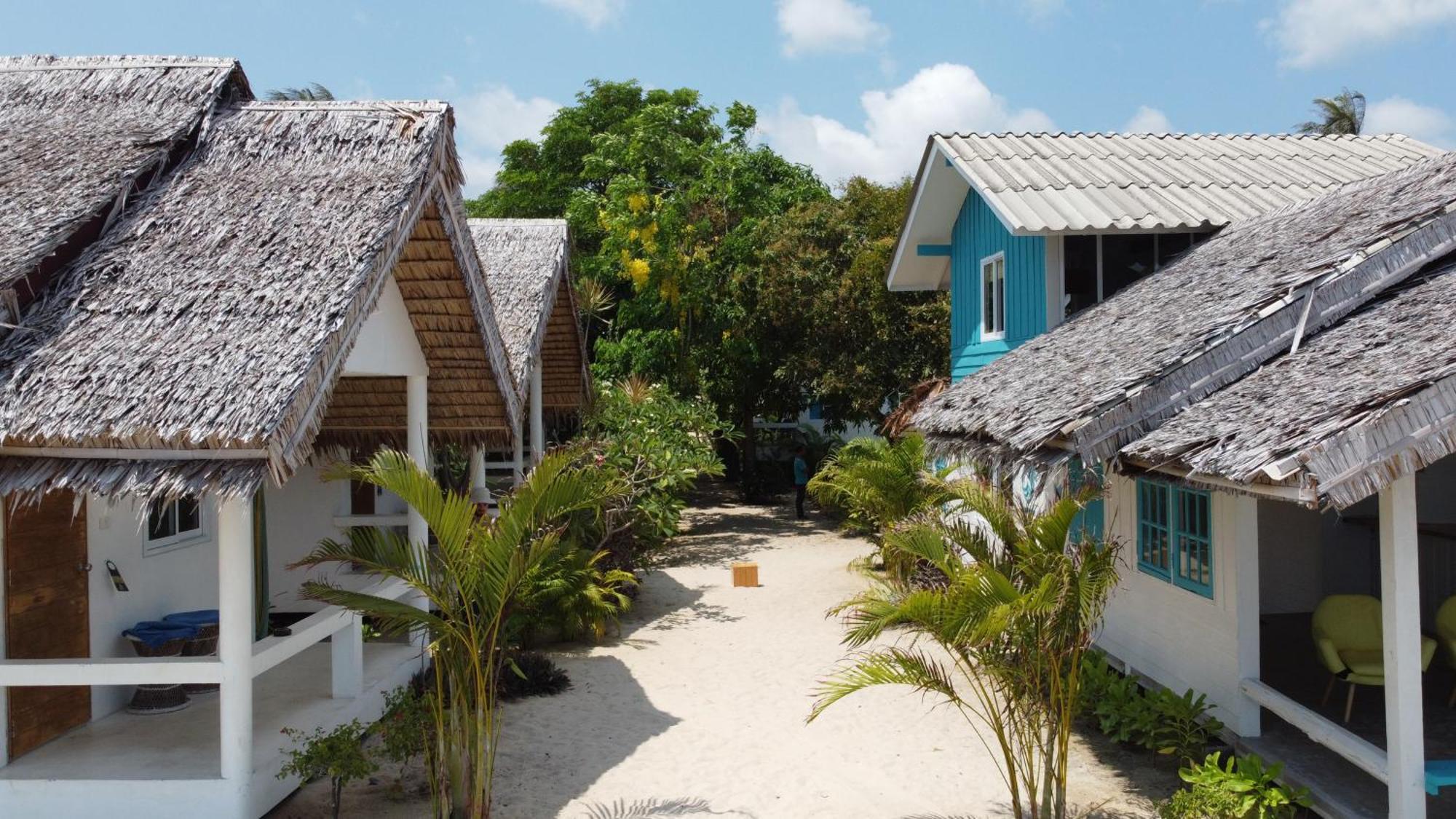 Sand Terrace Beach Bungalows Baan Tai Ngoại thất bức ảnh