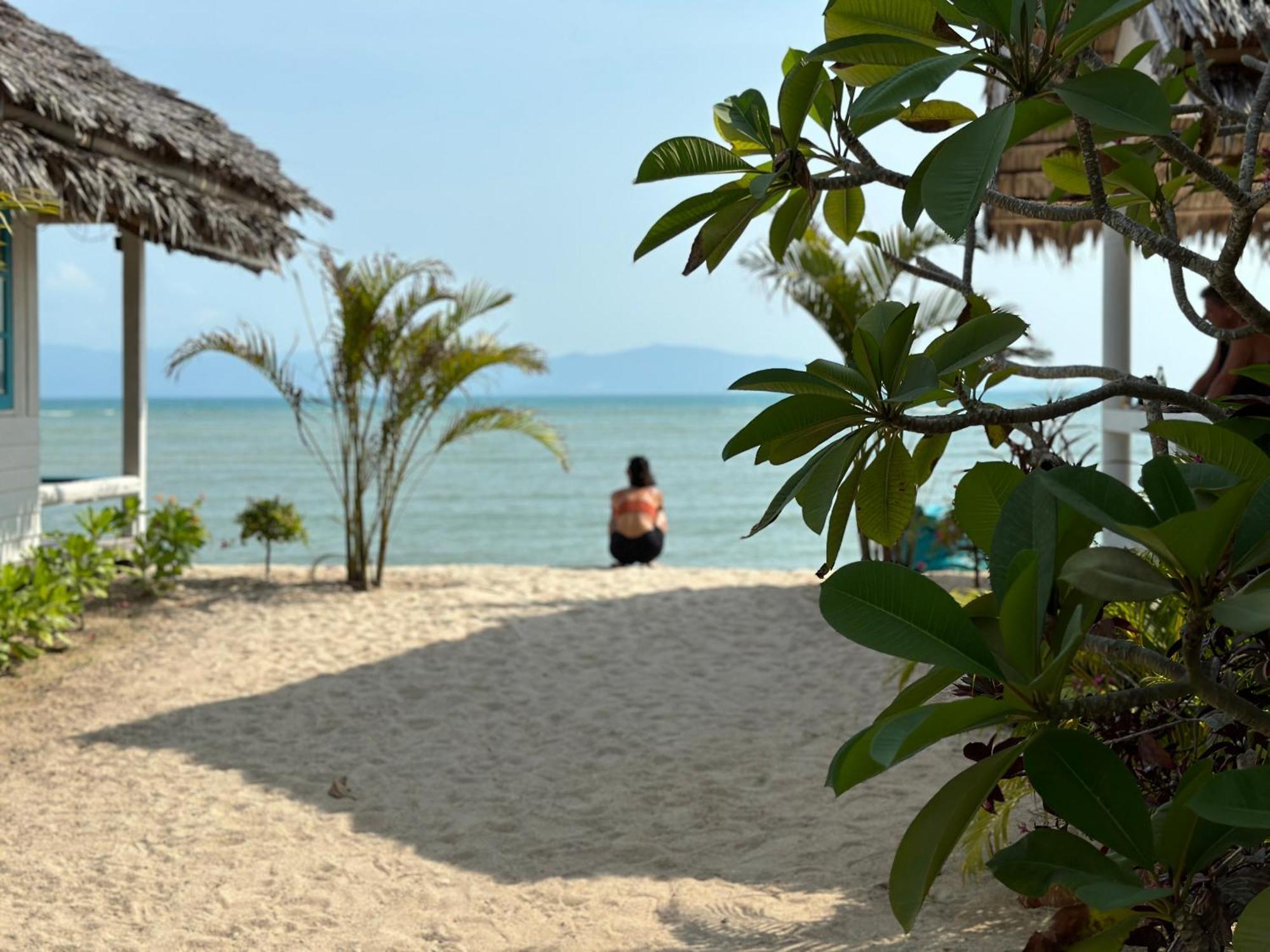 Sand Terrace Beach Bungalows Baan Tai Ngoại thất bức ảnh