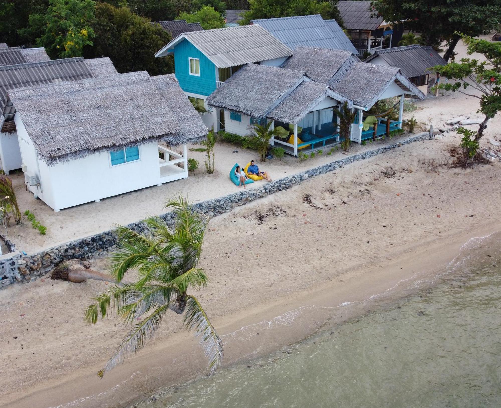 Sand Terrace Beach Bungalows Baan Tai Ngoại thất bức ảnh